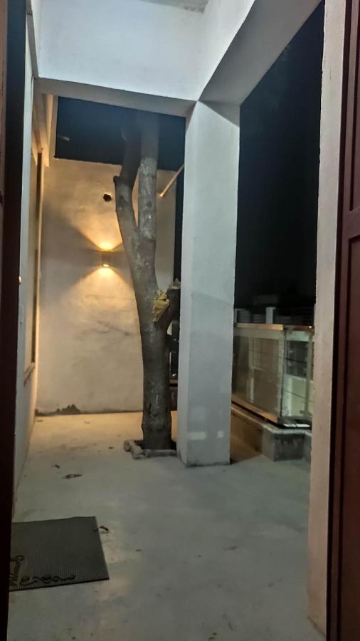 Ira Homestay Mathura - Divine Spiritual Stay Экстерьер фото