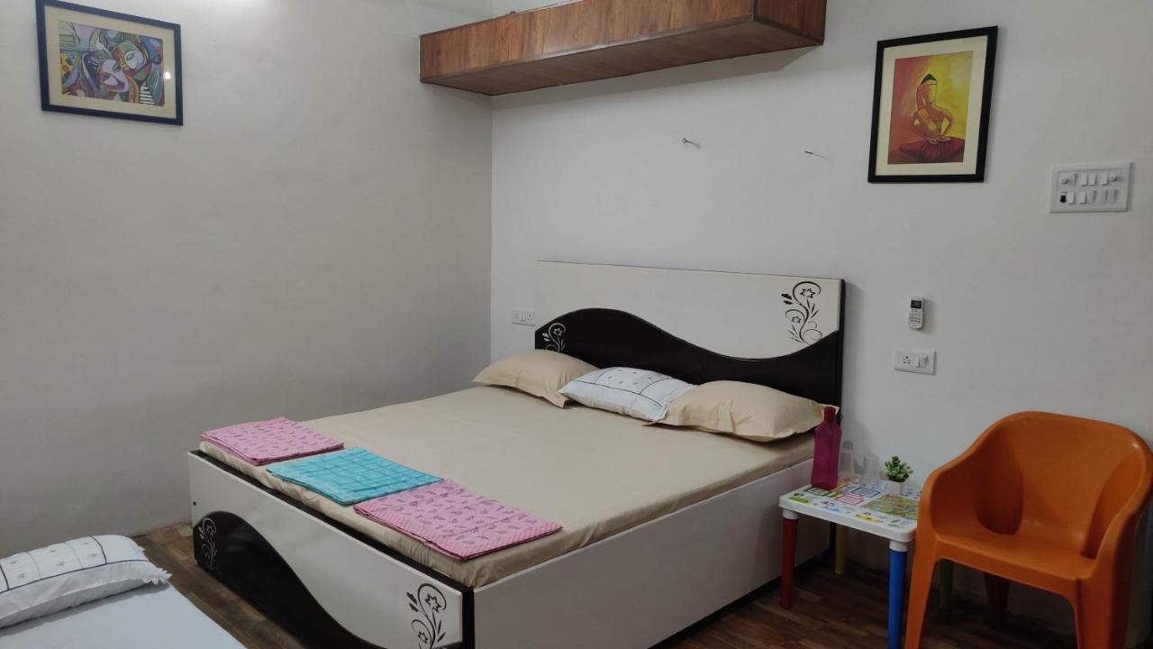 Ira Homestay Mathura - Divine Spiritual Stay Экстерьер фото