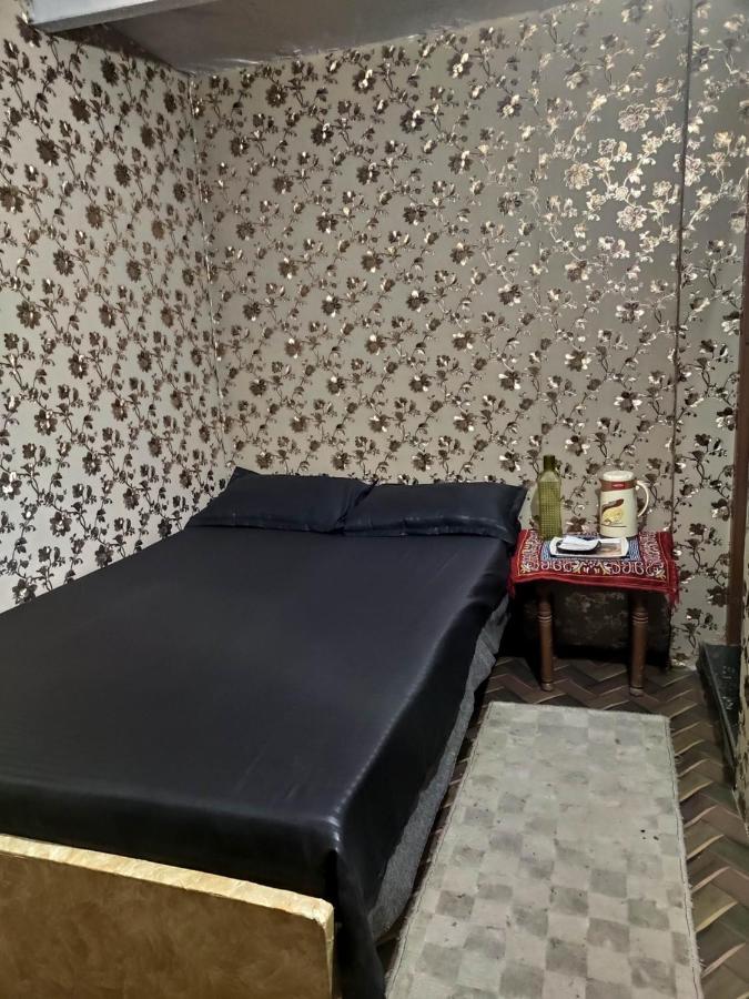 Ira Homestay Mathura - Divine Spiritual Stay Экстерьер фото